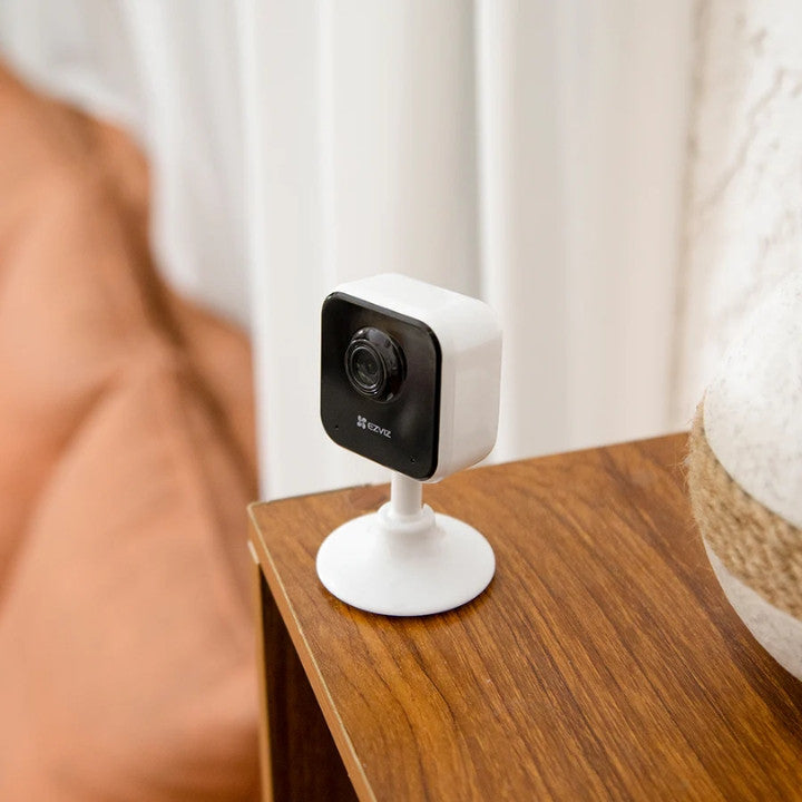 كاميرا مراقبة داخلية H1C بدقة 1080P Indoor Camera H1C 1080P كاميرا مراقبة داخلية H1C بدقة 1080P Indoor Camera H1C 1080P
